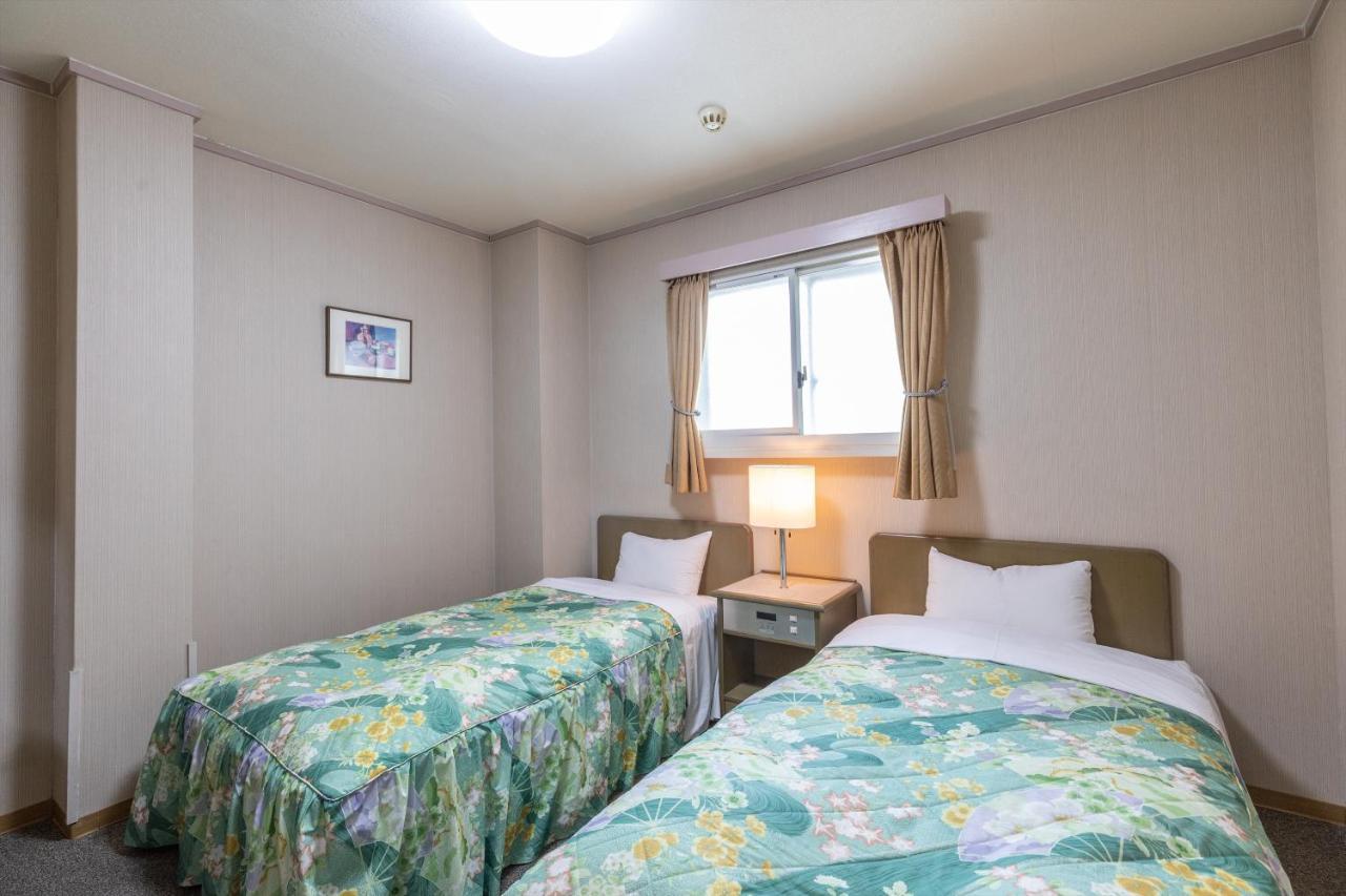 Tabist Business Hotel Takamado Shin-Omiya Nara Bagian luar foto