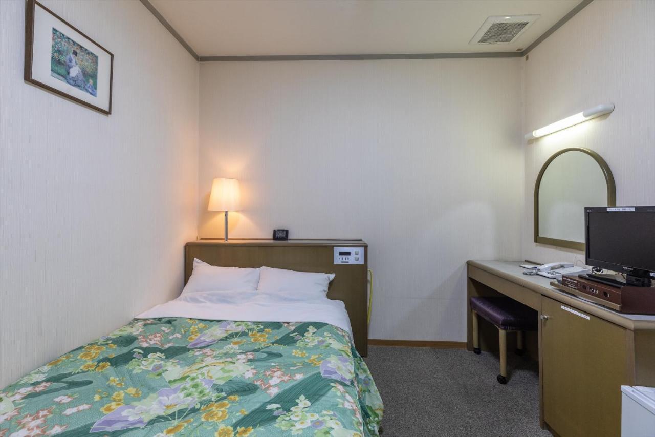 Tabist Business Hotel Takamado Shin-Omiya Nara Bagian luar foto