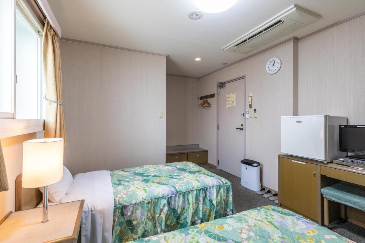 Tabist Business Hotel Takamado Shin-Omiya Nara Bagian luar foto