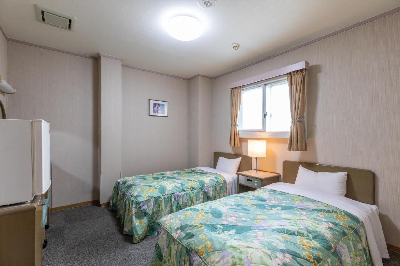 Tabist Business Hotel Takamado Shin-Omiya Nara Bagian luar foto