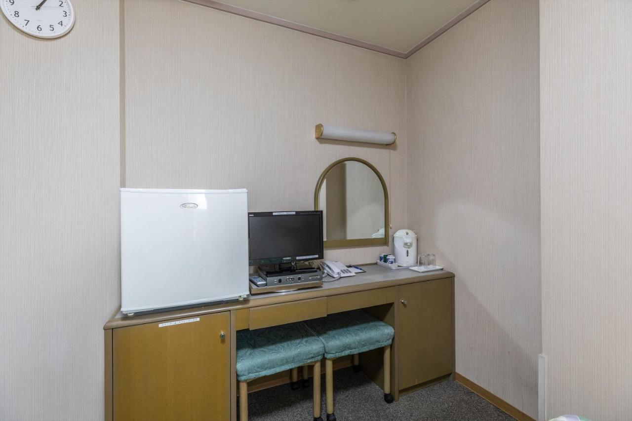 Tabist Business Hotel Takamado Shin-Omiya Nara Bagian luar foto