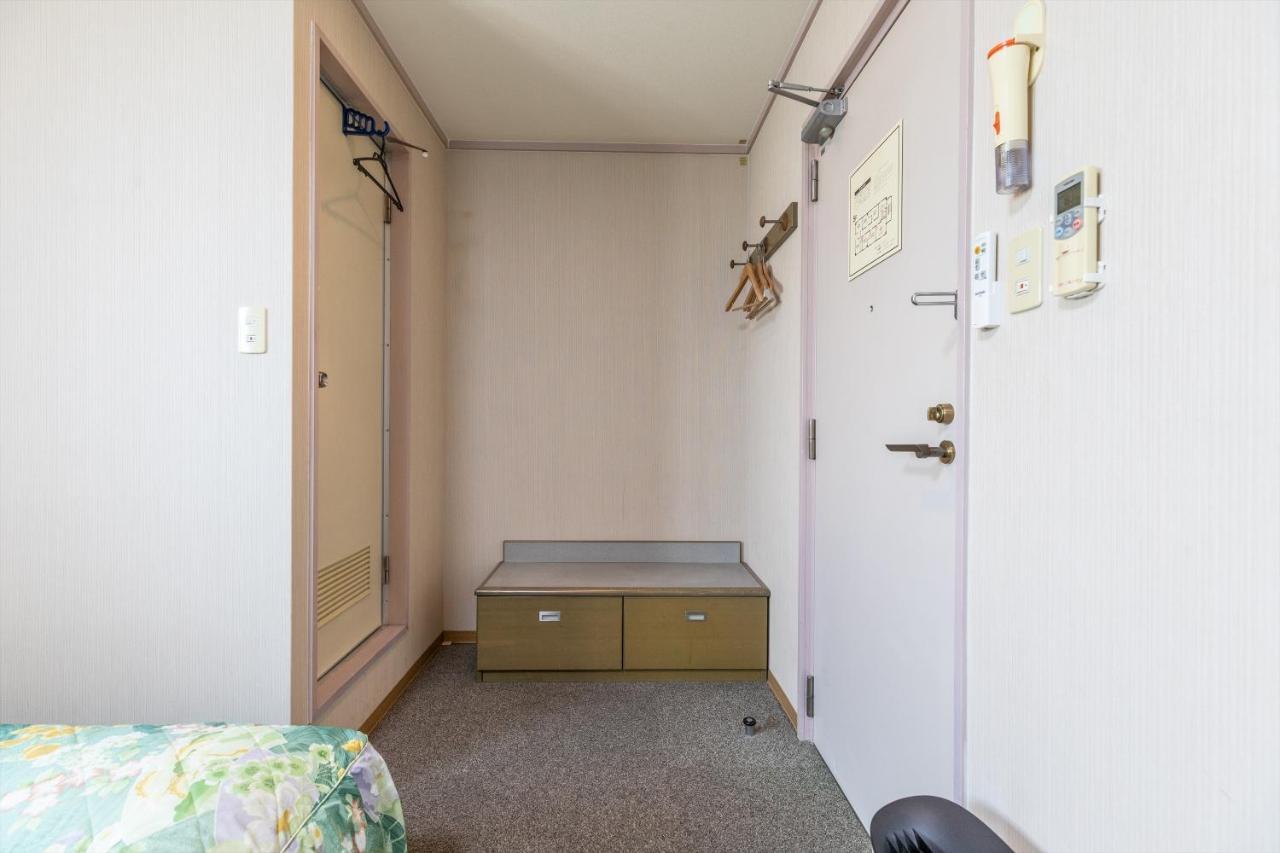 Tabist Business Hotel Takamado Shin-Omiya Nara Bagian luar foto
